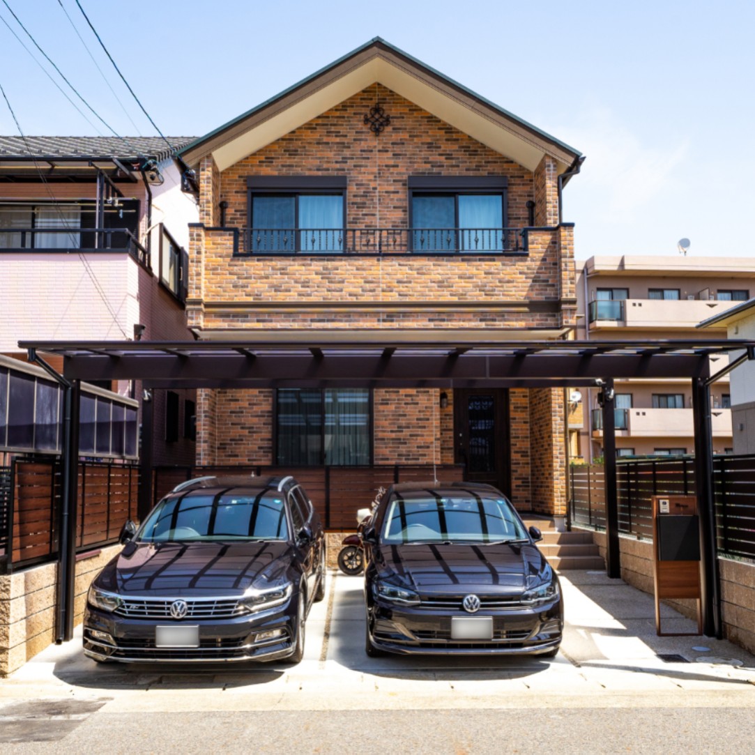 空間の綾が美しいヴィンテージ風住宅